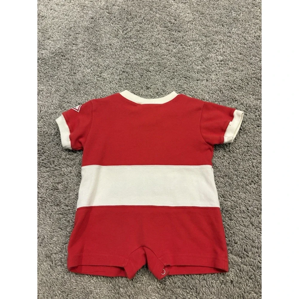 VINTAGE Indiana University Hoosiers Infant body suits / Coveralls / 6-9mo